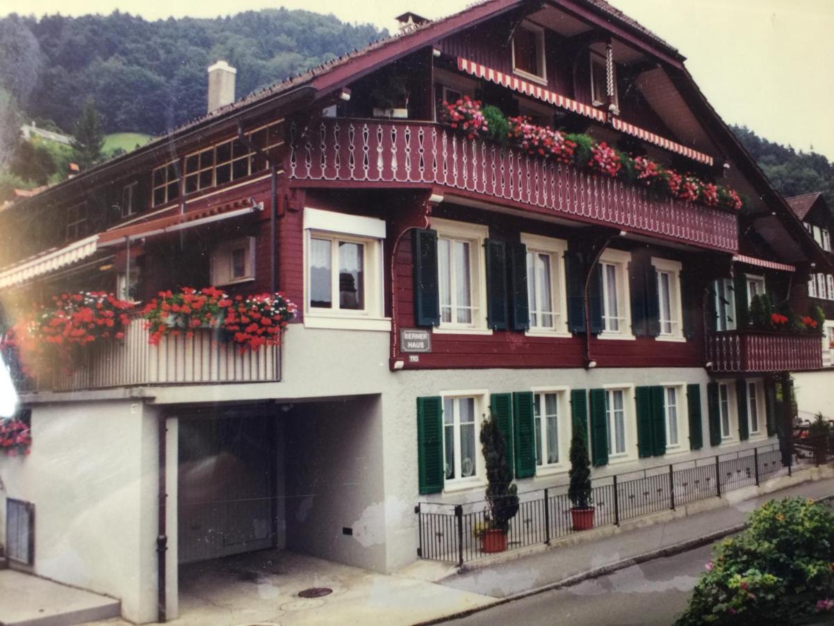 Schoene Ferienwohnung Mit Seeblick Thun Dış mekan fotoğraf
